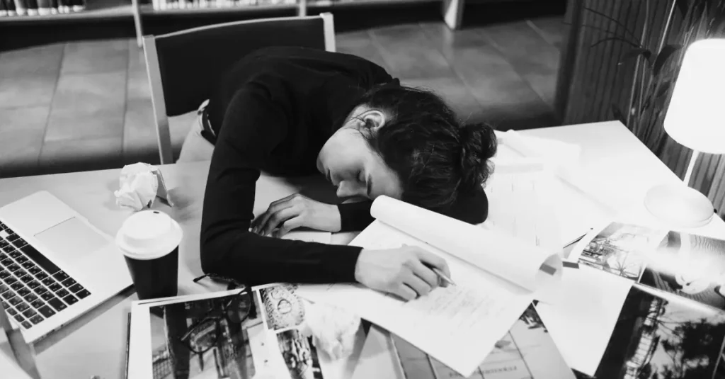 These 3 “Bad” Habits Are Signs Of High Intelligence, According To Psychologists