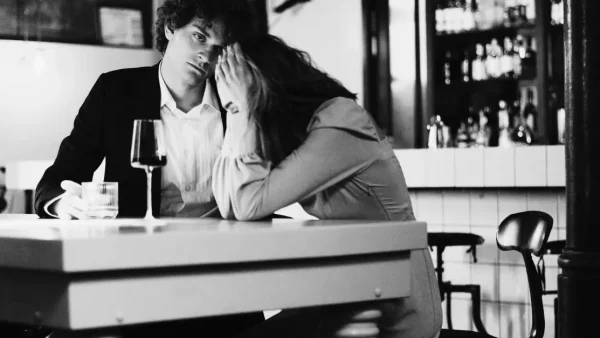 3 Seemingly Normal Phrases That Psychopaths Always Use To Gain Advantage