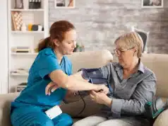 7 Key Advantages of Choosing Home Nursing Care for Loved Ones