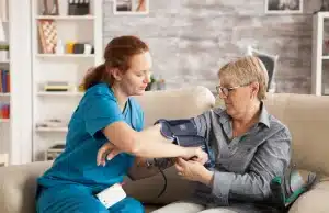 7 Key Advantages of Choosing Home Nursing Care for Loved Ones